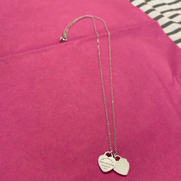 Authentic Tiffany & Co Sterling Silver Double Heart Tag Pendant Necklace ❤️ - Picture 6 of 14